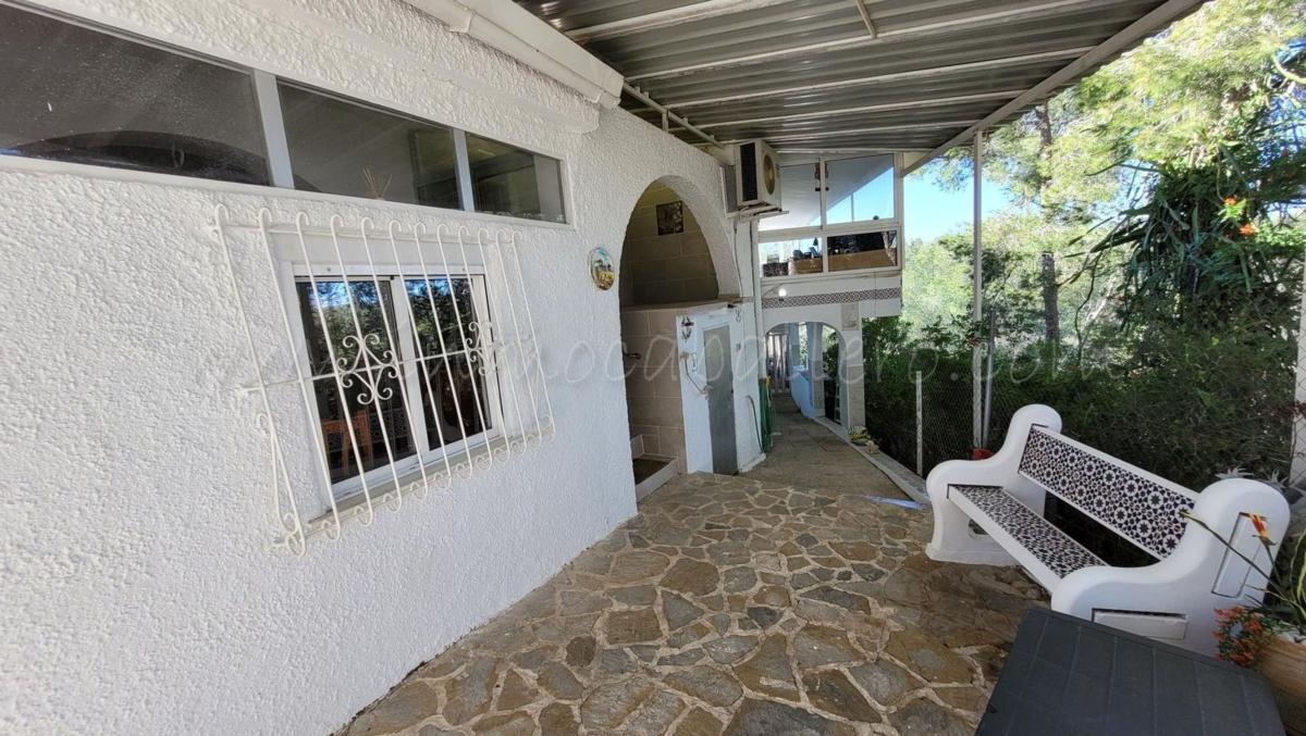 Properties for sale and rent in Spain photo 3