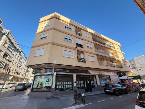 Penthouse for sale at  Ático en Calle Zoa, 58, Antonio Machado, Torrevieja, Torrevieja photo 3