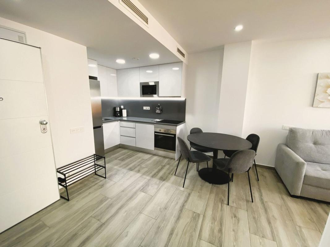 Venta de duplex en Dúplex en Calle Vicente Blasco Ibáñez, 111, Las Piscinas Naturales, Torrevieja, Torrevieja photo 2