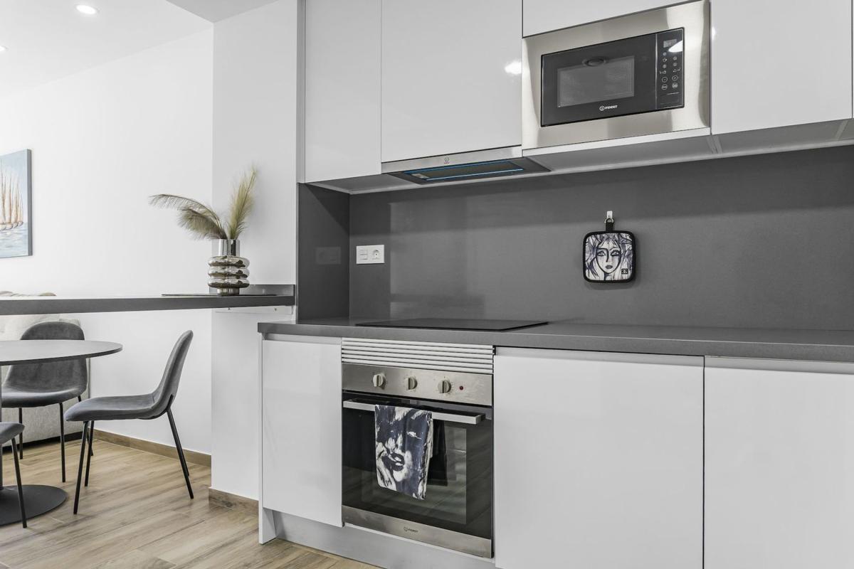 Venta de duplex en Dúplex en Calle Vicente Blasco Ibáñez, 111, Las Piscinas Naturales, Torrevieja, Torrevieja photo 5