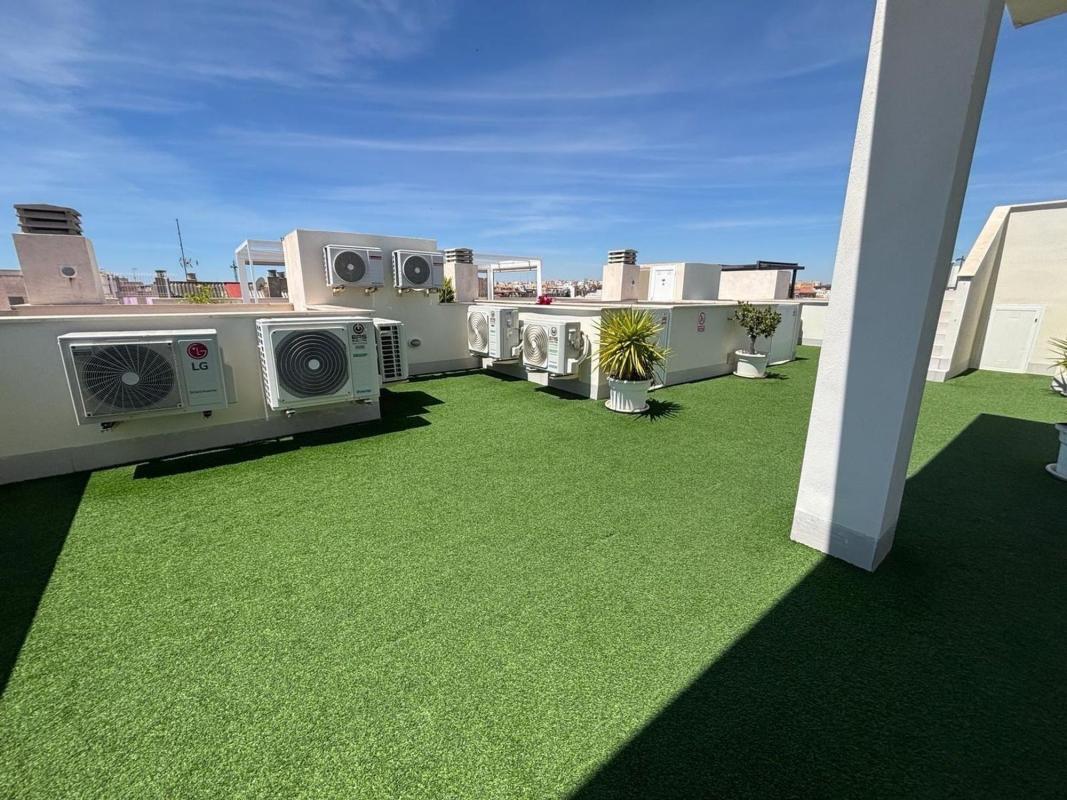 Venta de piso en Piso en Playa de los Locos, Torrevieja, Torrevieja
photo 5
