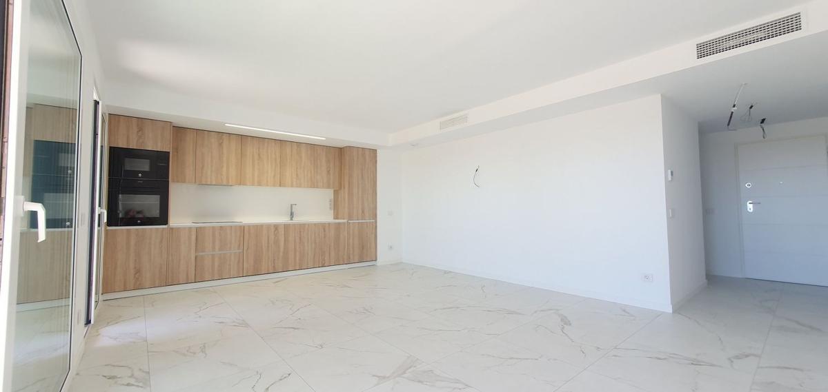 Sprzedaż mieszkania w Piso en Avenida de las Olas, 9, Punta Prima, Torrevieja, Torrevieja
photo 4