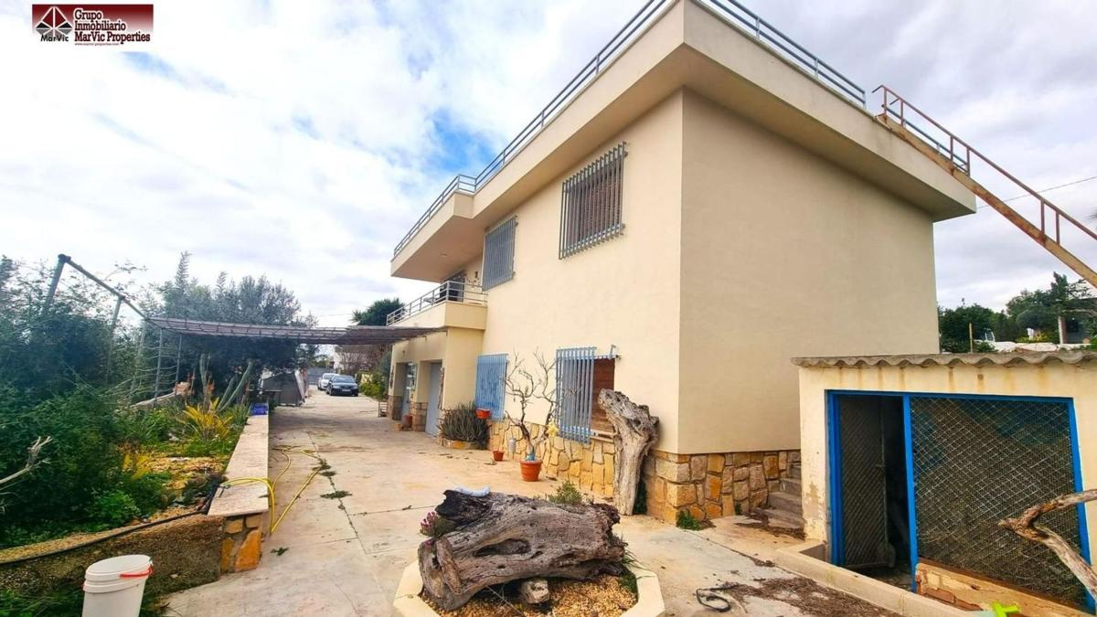 Продажа загородного участка в  Finca rústica en Pueblo Levante, Benidorm , Бенидорм photo 2