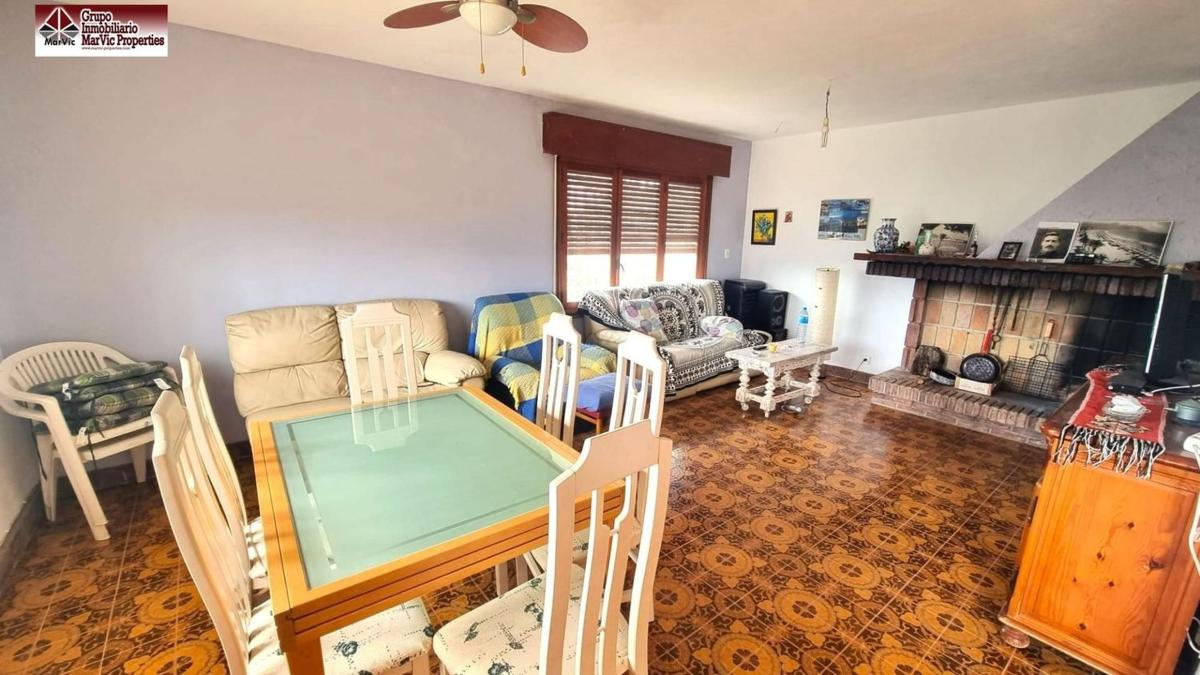 Продажа загородного участка в  Finca rústica en Pueblo Levante, Benidorm , Бенидорм photo 5