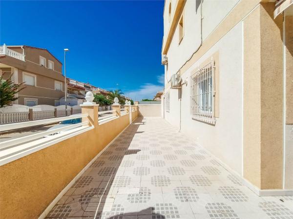 Chalet adosado en Avenida del Mare Nostrum, Torre de la Horadada, Pilar de la Horadada photo 4