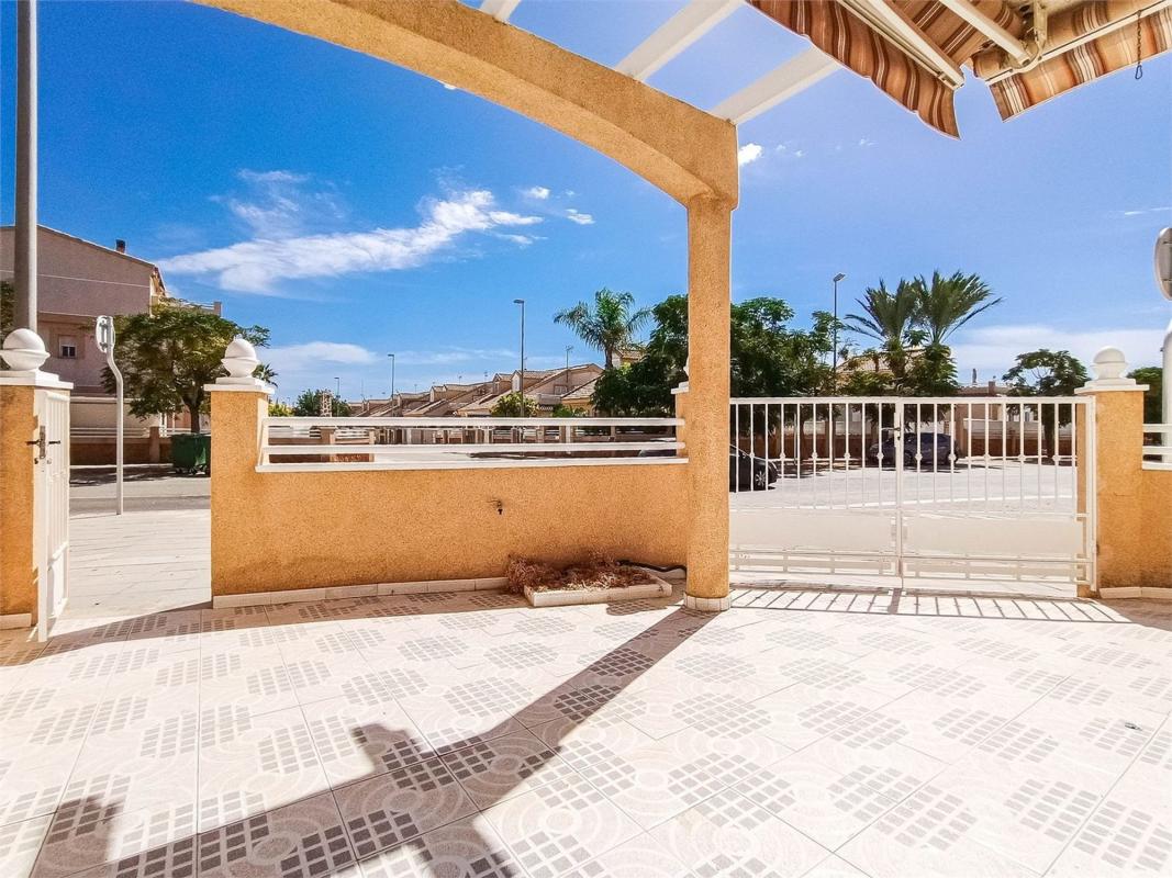 Propiedades en venta y alquiler en España photo 5