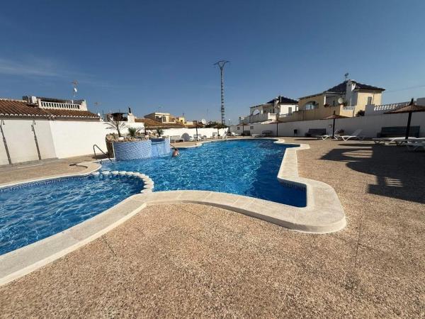 Casa o chalet independiente en Los Balcones - Los Altos del Edén, Torrevieja photo 1