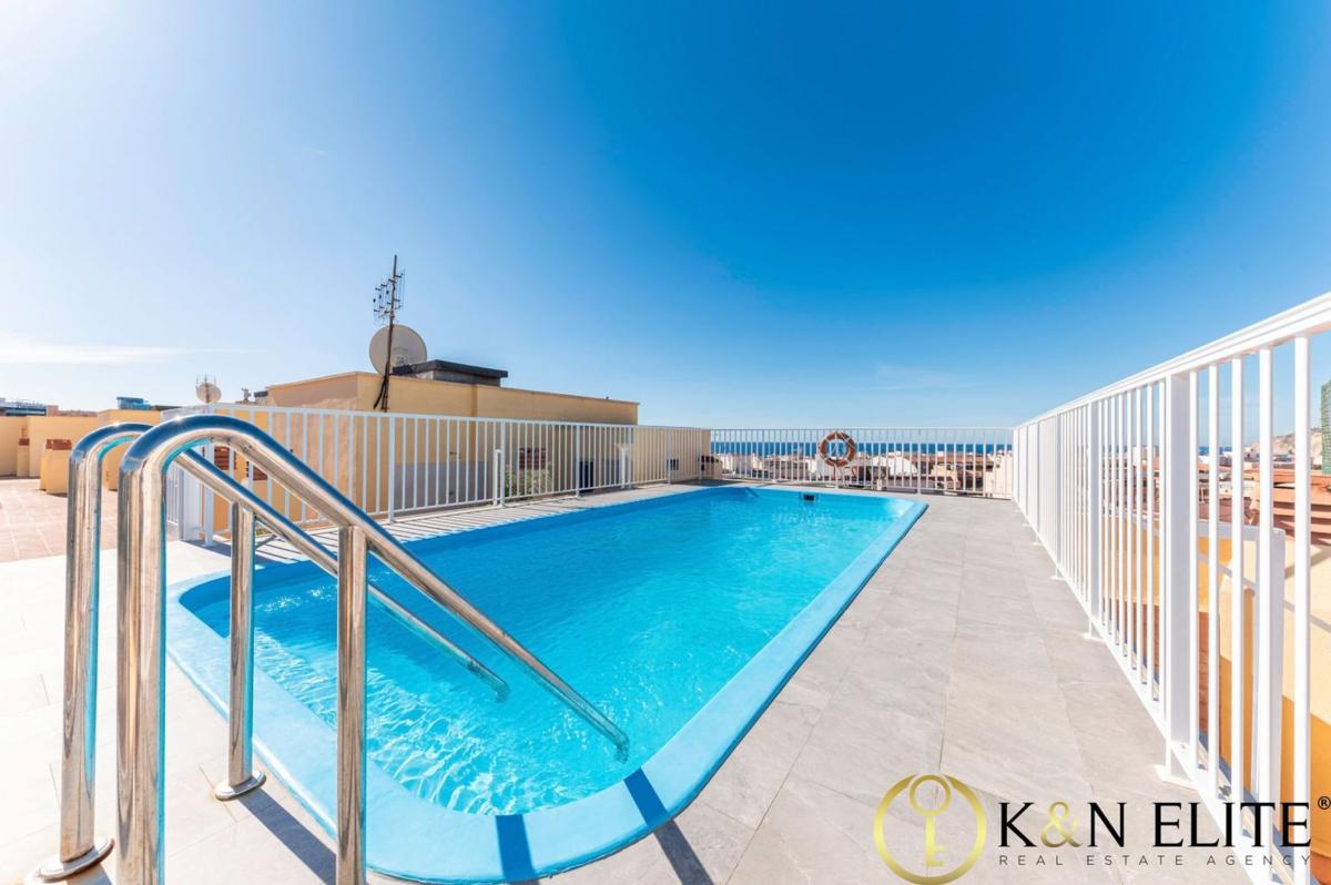 Sprzedaż mieszkania w Piso en Aguilera, 5, Centro Urbano, Benidorm, Benidorm
photo 2
