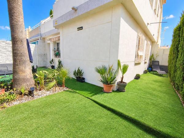 Casa o chalet independiente en Los Balcones - Los Altos del Edén, Torrevieja thumbnail 2
