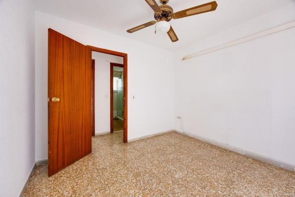 Продажа квартиры на Piso en Calle San Miguel de Salinas, 9, El Acequión, Torrevieja, Торревьеха
thumbnail 2