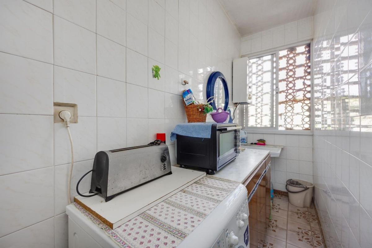 Продажа квартиры на Piso en Calle Urbano Arregui, 5, El Acequión, Torrevieja, Торревьеха
photo 5