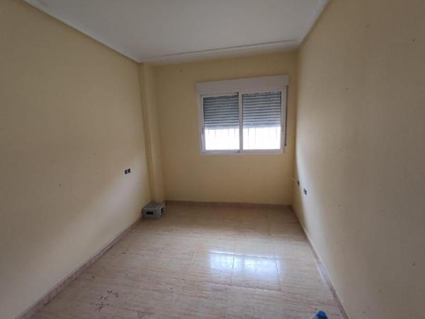 Sale of flat in Piso en Reina Sofia, Formentera del Segura, Formentera del Segura
thumbnail 3