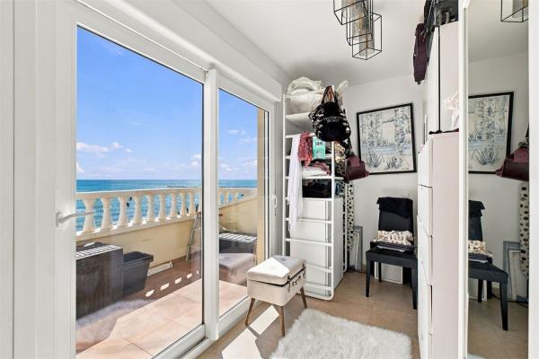 Аттик на продажу в  Ático en Calle Sant Pere, Campello Playa, El Campello, Эль Кампельо photo 4