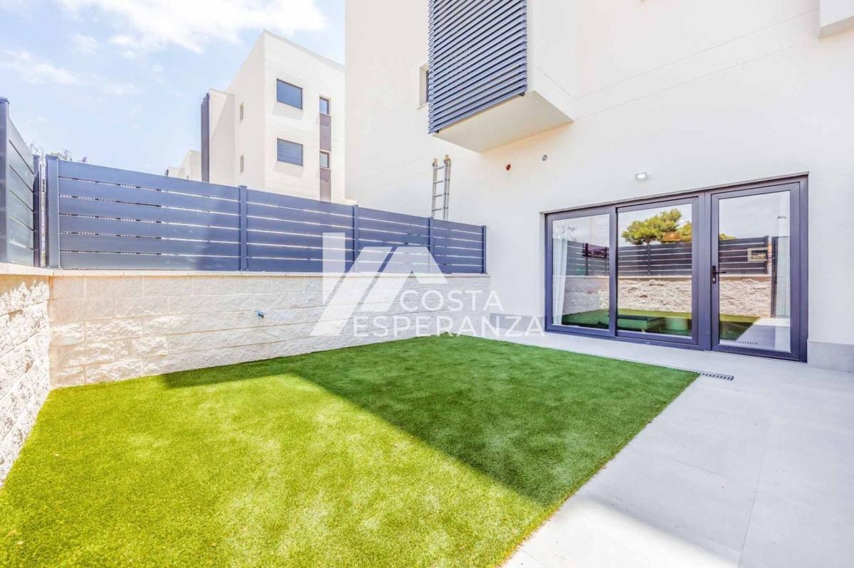 Продажа квартиры на Piso en Plans - Gasparot, La Villajoyosa / Vila Joiosa, Ла Виллахойоса / Вила Хойоса
photo 1