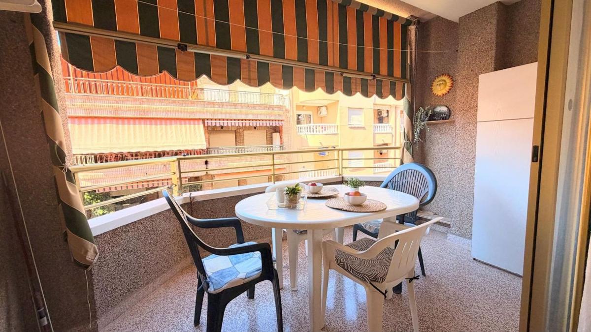 Venta de estudio en Estudio en Calle la Sal, Avenida Habaneras - Curva de Palangre, Torrevieja, Torrevieja photo 2