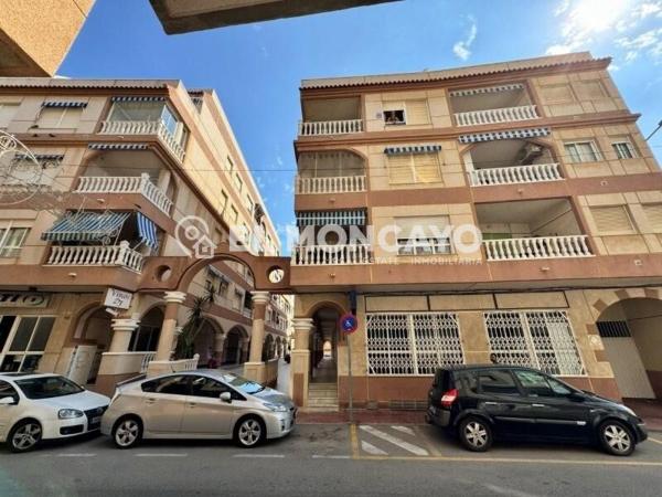 Продажа квартиры на Piso en Gaspar Perrelló, Torrevieja, Торревьеха
thumbnail 3