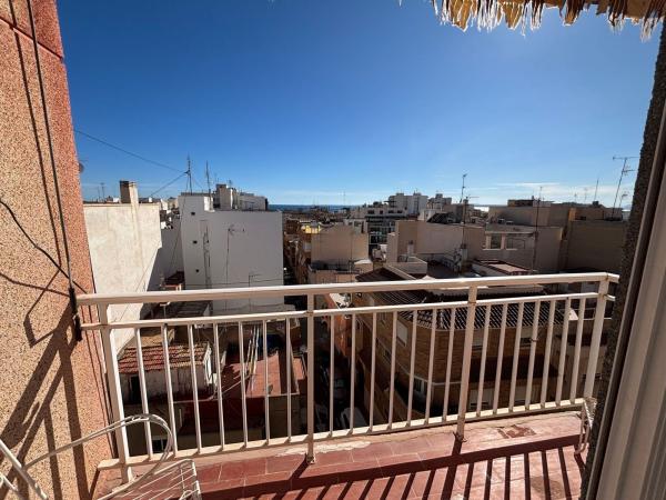 Sprzedaż mieszkania w Piso en Dean llopez, 71, Playa Levante, Santa Pola, Santa Pola
thumbnail 3