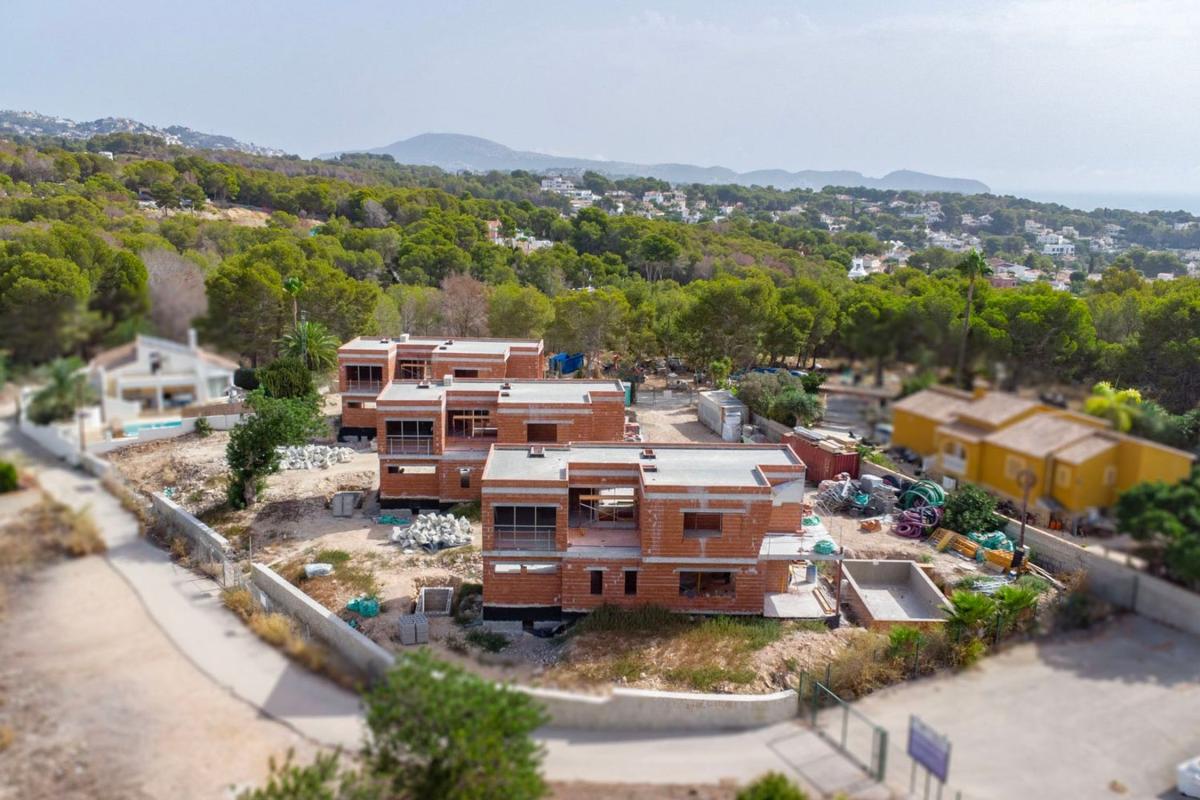 Sprzedaż niezależnego domku jednorodzinnego w Casa o chalet en La Fustera, Benissa, Benissa photo 3