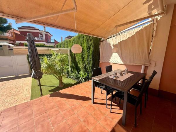 Independent chalet for sale in Casa o chalet en Calle Monte de Santa Pola, Monte Faro-Altomar, Gran Alacant, Gran Alacant
thumbnail 3