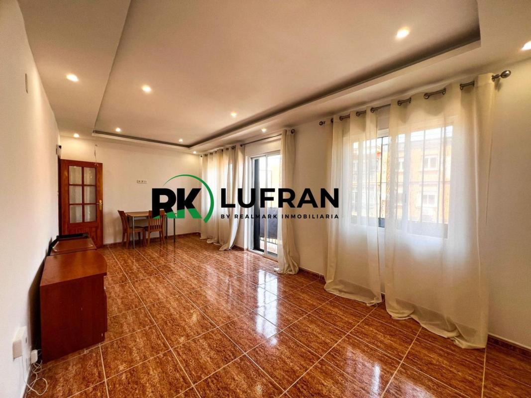 Venta de piso en Piso en Altozano, Alicante / Alacant, Alicante / Alacant
photo 2