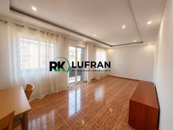 Sale of flat in Piso en Altozano, Alicante / Alacant, Alicante
 photo 3