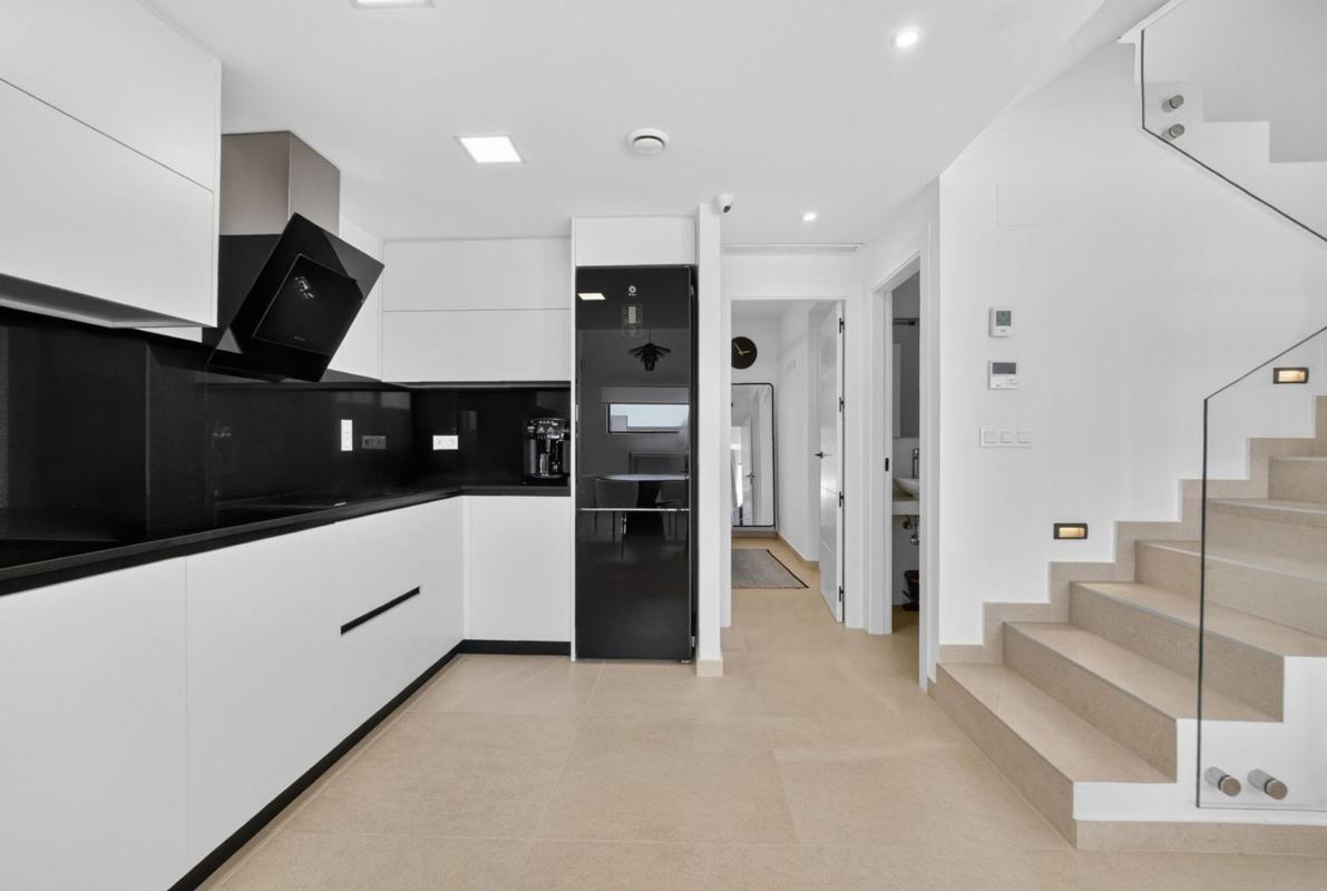 Properties for sale and rent in Spain photo 4