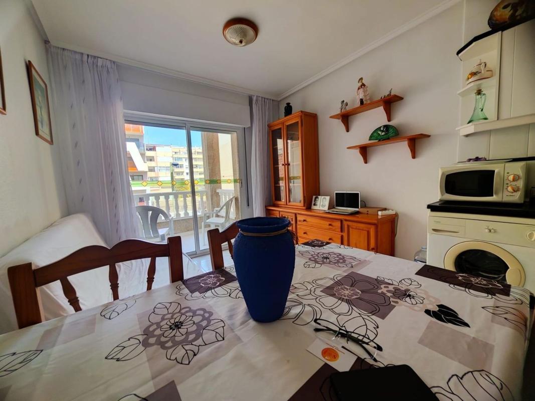 Venta de piso en Piso en Playa del Cura, Torrevieja, Torrevieja
photo 3