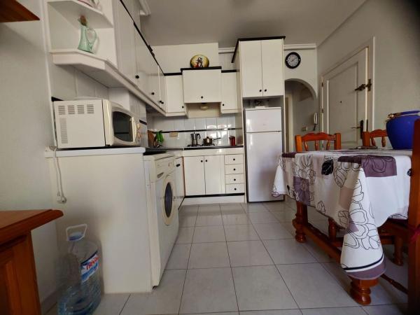 Квартира на продажу на  Piso en Playa del Cura, Torrevieja, Торревьеха photo 4