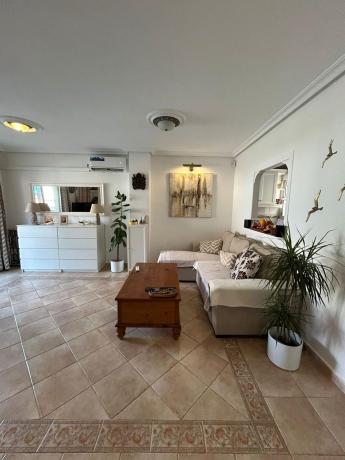 Аттик на продажу в Ático en Playa de los Locos, Torrevieja, Торревьеха photo 1