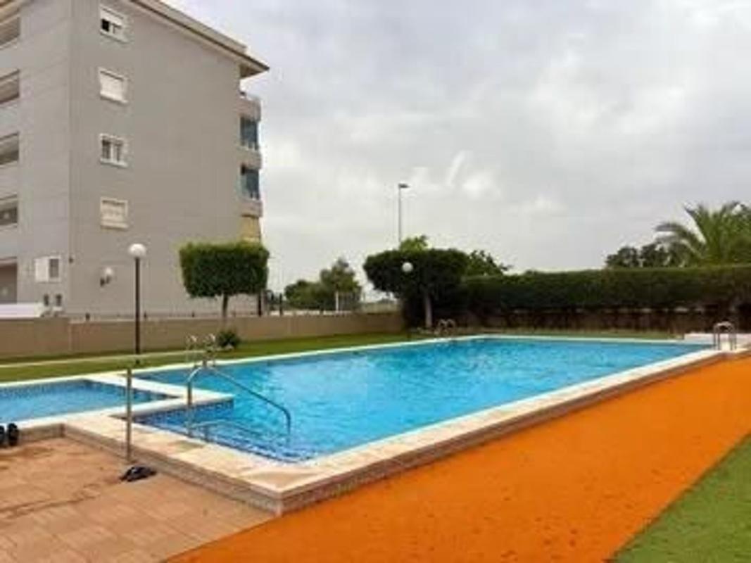 Sprzedaż mieszkania w Piso en Puerto Deportivo, Guardamar del Segura, Guardamar del Segura
photo 1