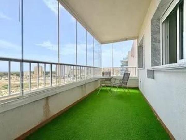 Продажа квартиры на Piso en Puerto Deportivo, Guardamar del Segura, Гуардамар-дель-Сегура
thumbnail 3