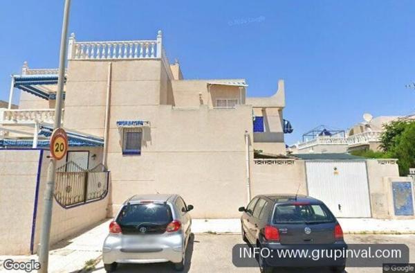 Квартира на продажу на Piso en Urbanización Doña Inés, La Siesta - El Salado - Torreta, Torrevieja, Торревьеха photo 1