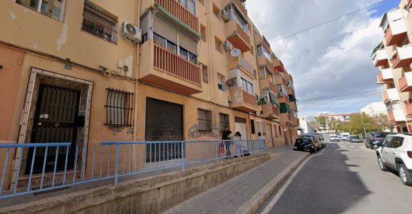 Chalet wolnostojący na sprzedaż w Casa o chalet en Calle Gandia, Nou Alacant, Alicante / Alacant, Alicante / Alacant thumbnail 2