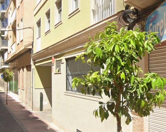 Частный шале на продаже в  Casa o chalet en Calle Alfonso XIII, Centro, Elche / Elx, Эльче / Эльх photo 1