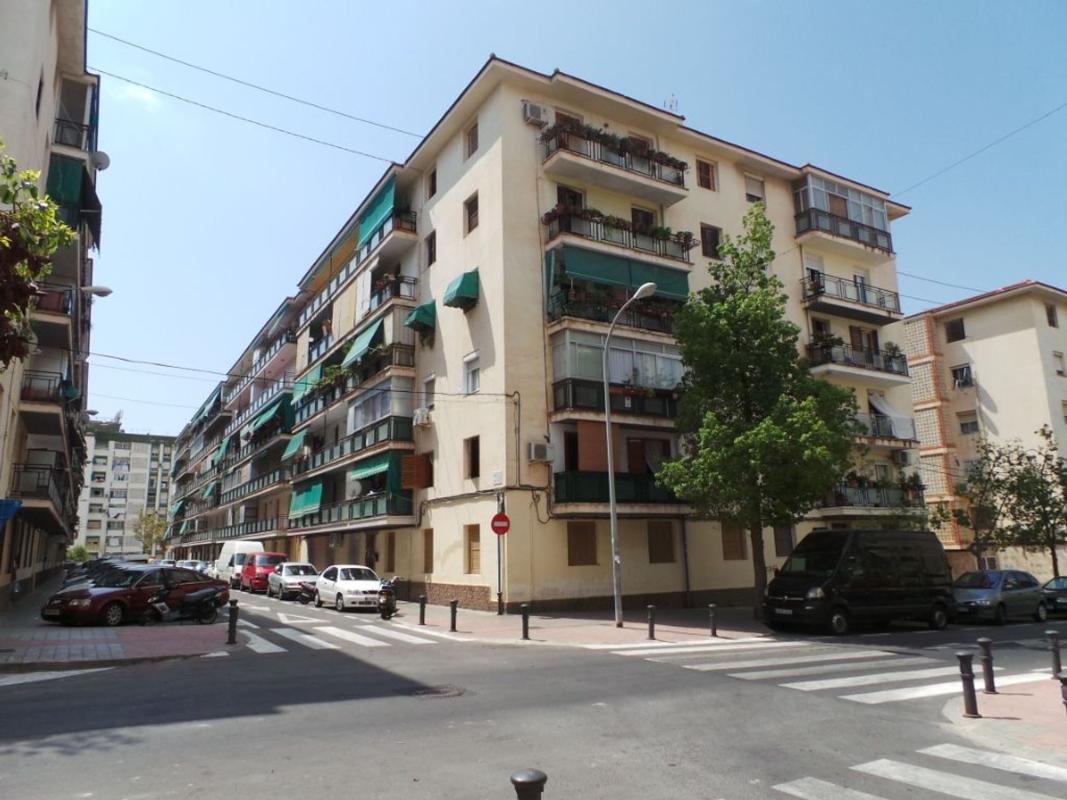 Sprzedaż niezależnego domku jednorodzinnego w Casa o chalet en Calle Pintor Pérez Pizarro, Virgen del Remedio - Parque lo Morant, Alicante / Alacant, Alicante / Alacant photo 1