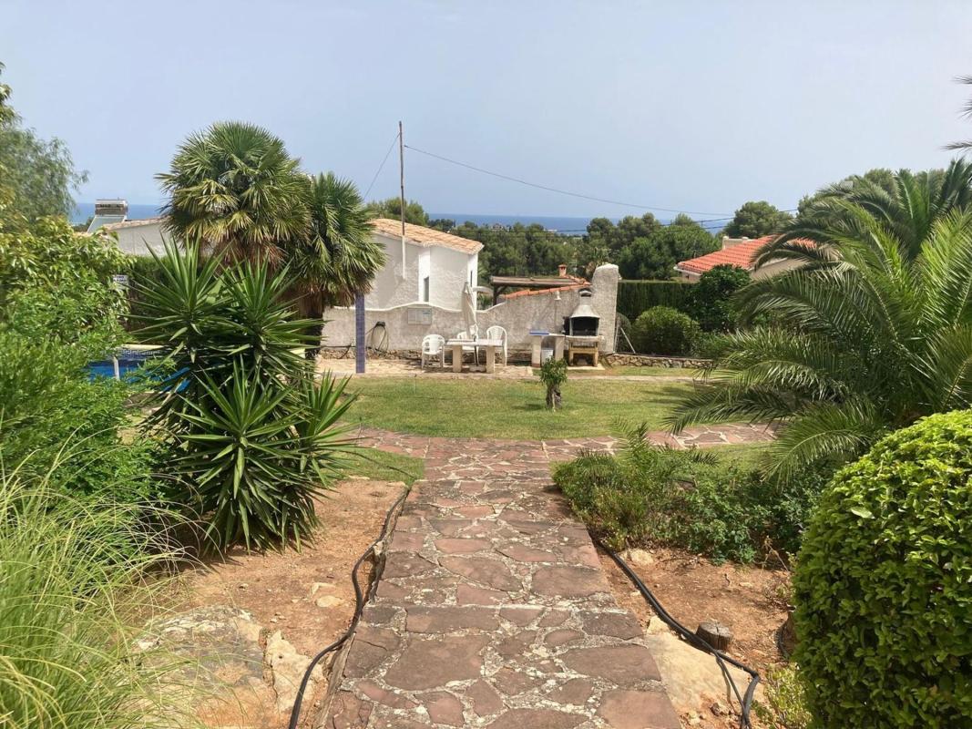 Properties for sale and rent in Spain photo 2