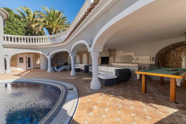 Chalet wolnostojący na sprzedaż w  Casa o chalet en Cala Advocat - Baladrar, Benissa, Benissa photo 4