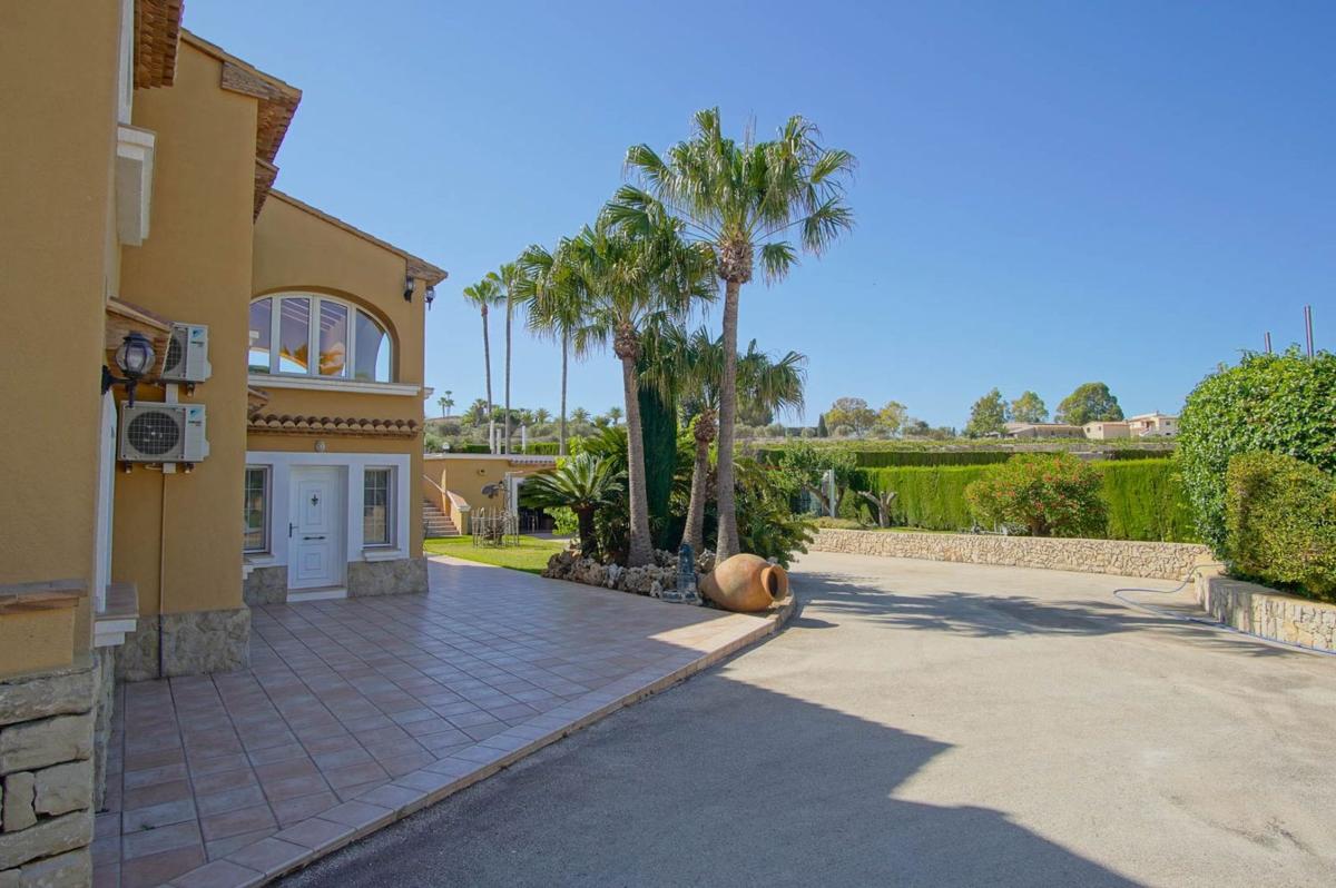 Sprzedaż niezależnego domku jednorodzinnego w Casa o chalet en La Fustera, Benissa, Benissa photo 3