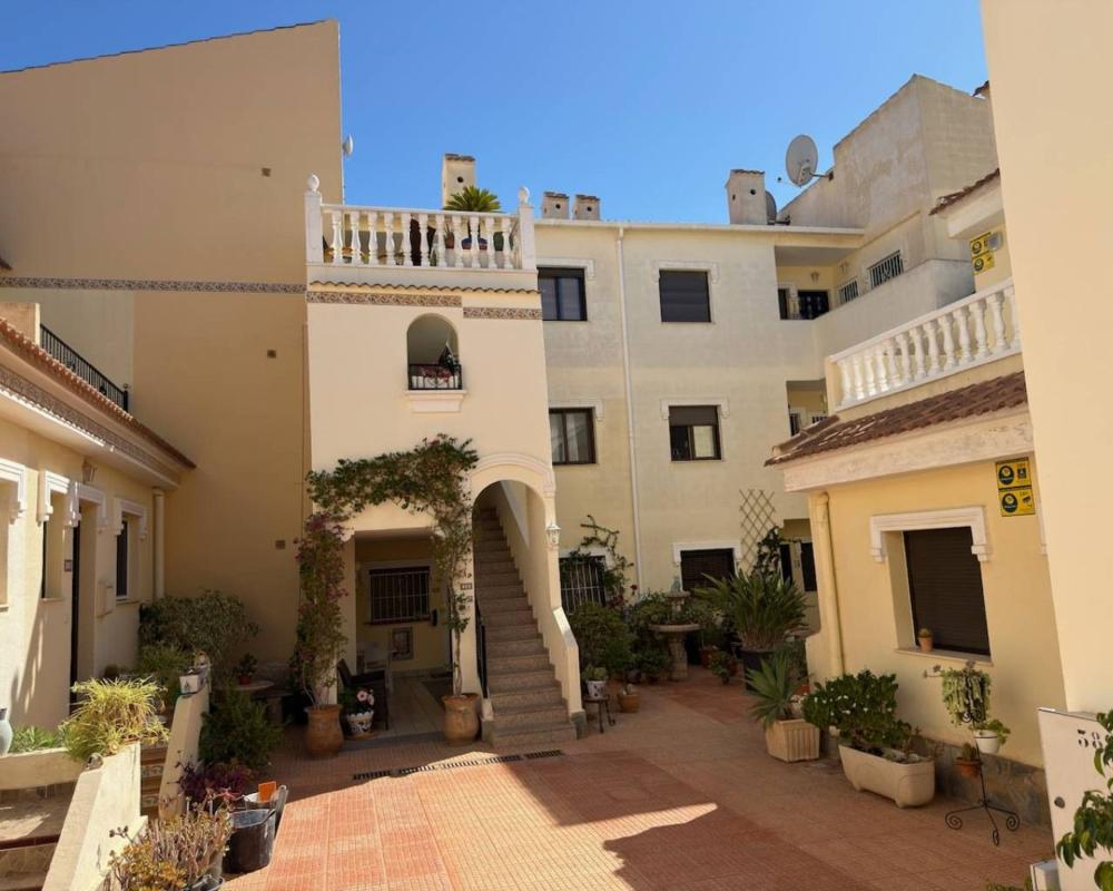 Продажа квартиры на Piso en Rojales Hills - Rosa Bungalows, Rojales, Рохалес
 photo 2