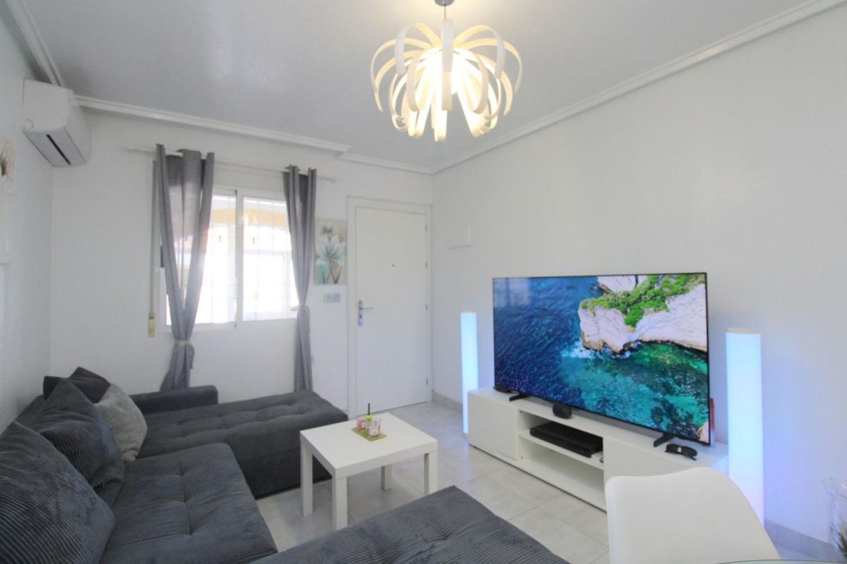 Продажа квартиры на Piso en La Siesta - El Salado - Torreta, Torrevieja, Торревьеха
 photo 3