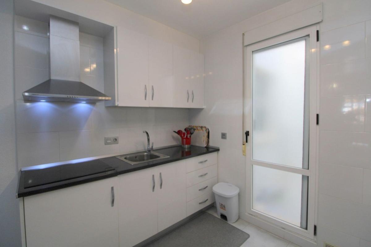 Продажа квартиры на Piso en La Siesta - El Salado - Torreta, Torrevieja, Торревьеха
 photo 4