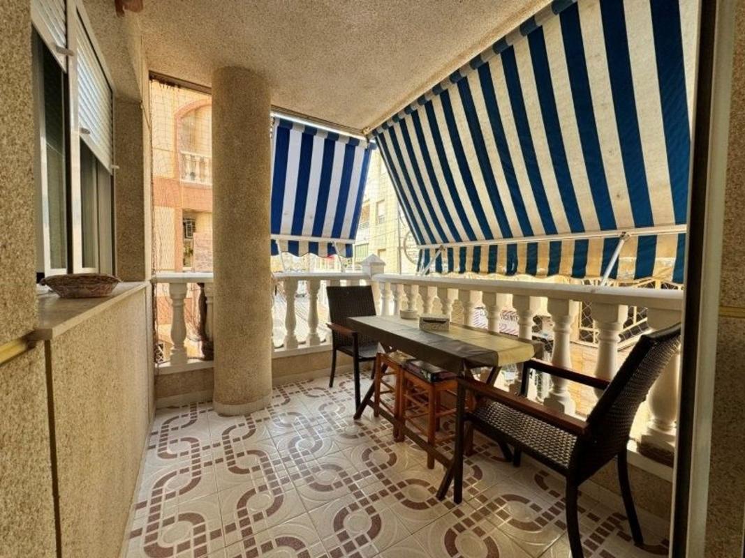 Sprzedaż mieszkania w Piso en Calle Mayor, Gaspar Perrelló, Torrevieja, Torrevieja
photo 3