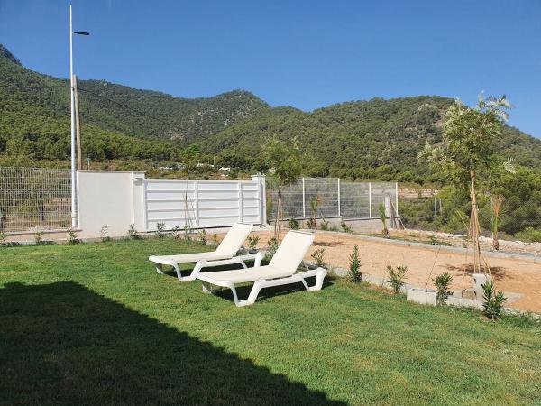 Casa rural en Urbanización Cruz del Maigmó, 19, Tibi photo 1