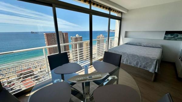 Квартира на продажу в Estudio en Playa de Levante, Benidorm, Бенидорм photo 1
