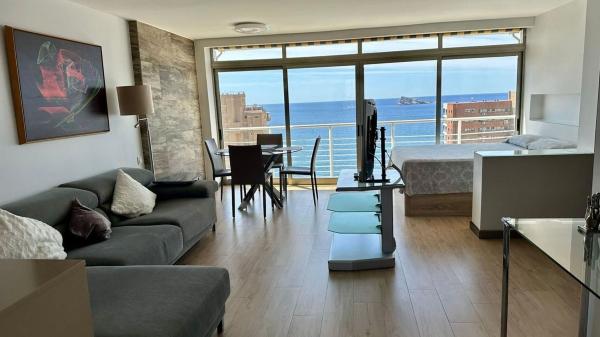 Квартира на продажу в Estudio en Playa de Levante, Benidorm, Бенидорм thumbnail 3