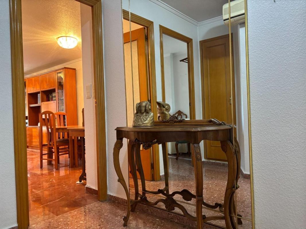 Sale of apartment in Piso en Carrús Oeste, Elche / Elx, Elche / Elx
photo 3