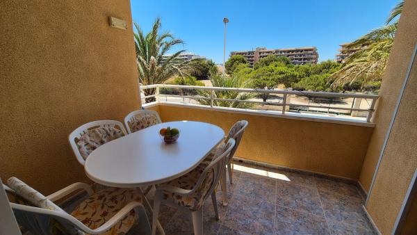 Sale of flat in Piso en Costa Blanca, 39, Arenales del Sol, Elche / Elx, Elche / Elx
 photo 2