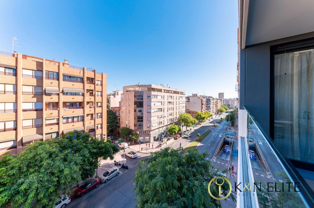 Venta de piso en Piso en Avenida del Catedrático Soler, Benalúa, Alicante / Alacant, Alicante / Alacant
photo 5