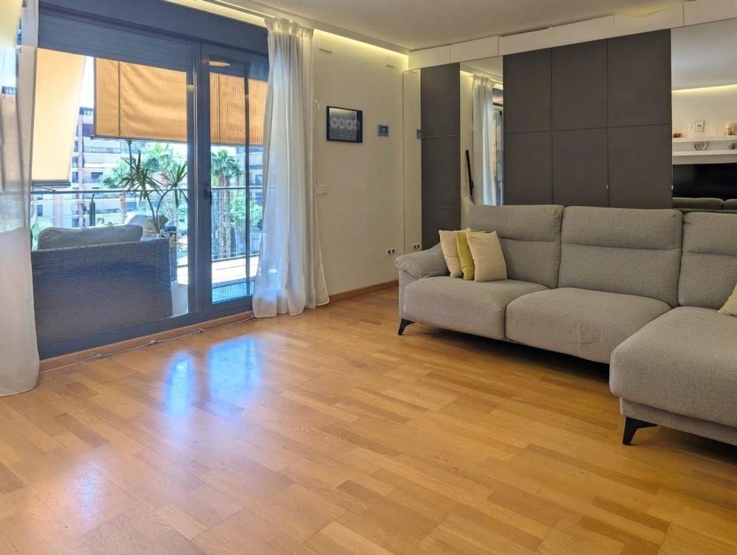 Продажа квартиры на Piso en Avenida Médico Ricardo Ferre, Paus, Alicante / Alacant, Аликанте / Алакант
photo 4