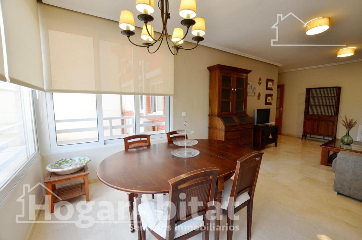 Продажа квартиры на Piso en Calle del Greco, Playa Muchavista, El Campello, Эль Кампельо
photo 5